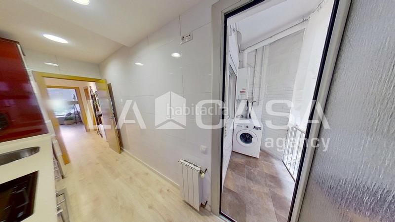 Foto 102e43af-4ecf-4de2-b44b-d1c078505247. Etagenwohnung in La Sagrera Barcelona