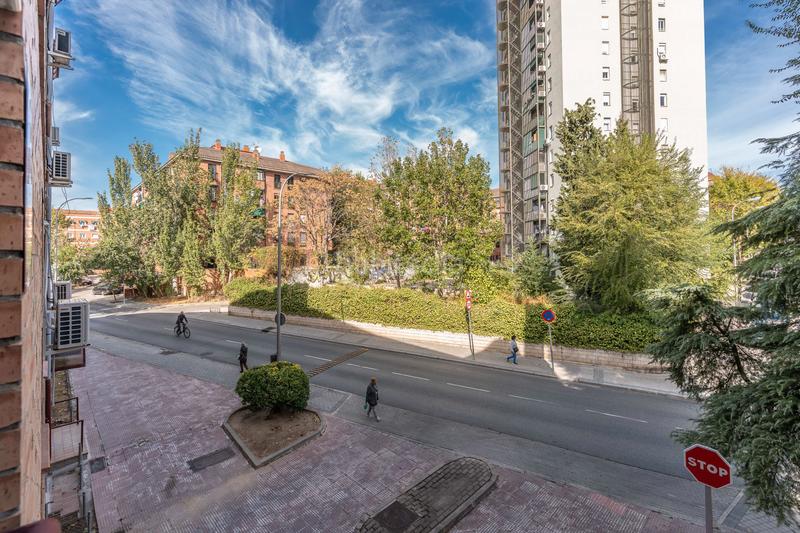 Foto 53f83f03-d223-4854-b694-576523fe5fbe. Appartamento con riscaldamento parcheggio in San Isidro Madrid