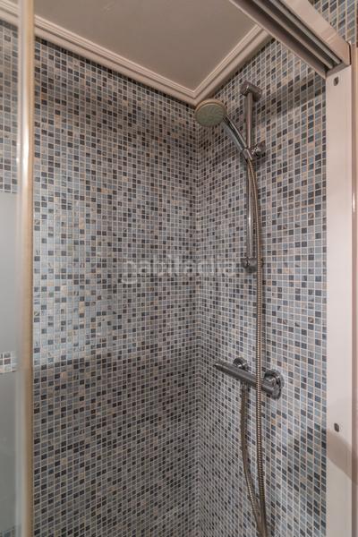 Foto bce9cdec-c4c3-4bb5-856c-b7426440d5f4. Appartamento con riscaldamento parcheggio in San Isidro Madrid