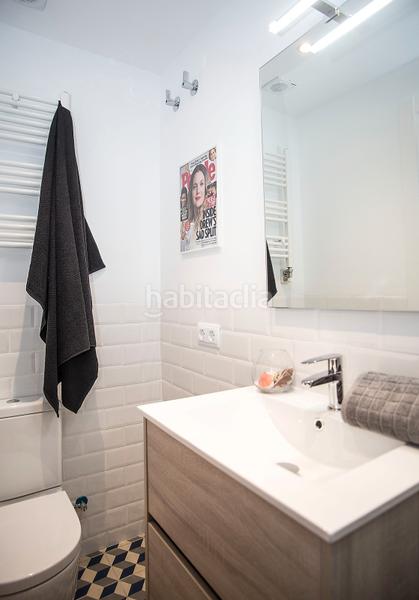 Foto eb542525-6563-45d2-a6c4-53f4c3caa21d. Etagenwohnung in Sants Barcelona