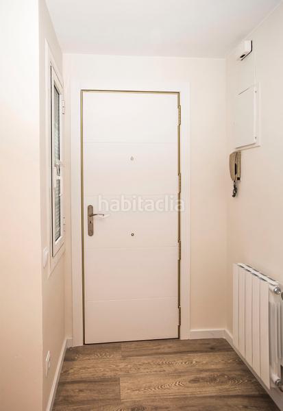 Foto acba7bae-de2e-4963-9822-5951070bc8e9. Piso en Sants Barcelona