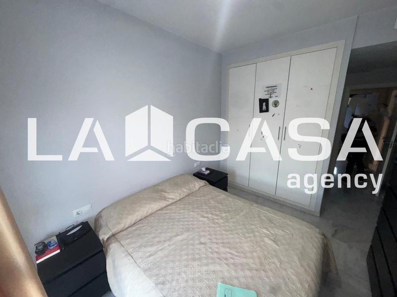 Foto 5e0d63fc-ce65-4d01-9c1e-1cd4fbadaf84. Appartement avec parking dans Bellavista Sevilla