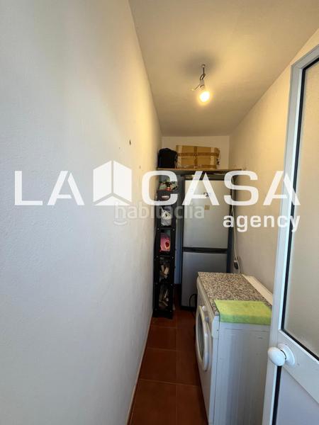 Foto 22611f3b-78ab-49c6-b5cc-280ac4887752. Casa a schiera con parcheggio in La Motilla - Fuente del Rey Dos Hermanas