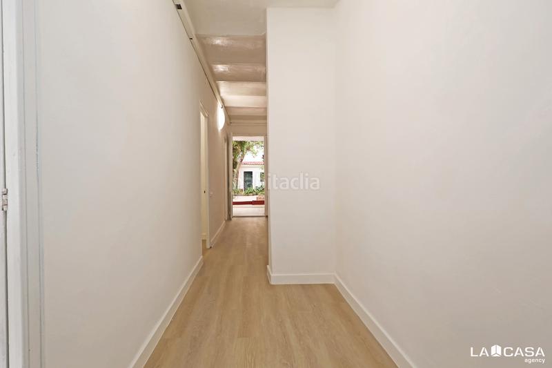 Foto 7e66cdfe-f280-46fa-9686-7a94046eca93. Piano terra in Can Vidalet Esplugues de Llobregat