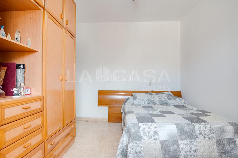 Foto a3cbfc7d-d336-4c82-b15d-e4a47fa9239f. Casa adossada amb aparcament a Lliçà d´Amunt