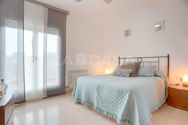 Foto 877feea1-c66b-4778-aaaf-07e3a339030f. Reihenhaus mit parking in Lliçà d´Amunt