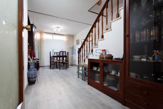 Zweistöckige Wohnung  Calle renclusa de la