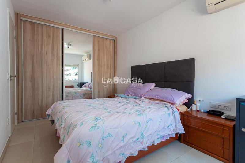 Foto 609183f7-285b-4c35-b5ce-2f6da6843154. Pis a La Florida Hospitalet de Llobregat (L´)