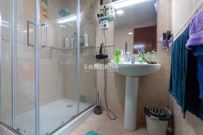 Foto f939169d-a25f-40e4-9ef5-a936c3fa7038. Appartement dans La Florida Hospitalet de Llobregat (L´)