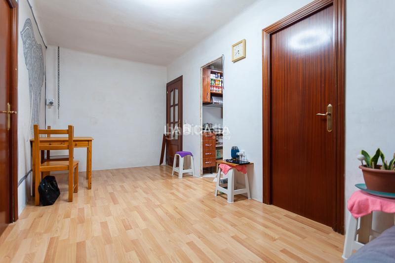 Foto f9f2500b-7752-4b67-bd40-c4f700e4d99f. Appartement dans La Florida Hospitalet de Llobregat (L´)