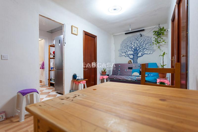 Foto f0529bd7-cc05-4c2e-8ef3-890142912a08. Pis a La Florida Hospitalet de Llobregat (L´)