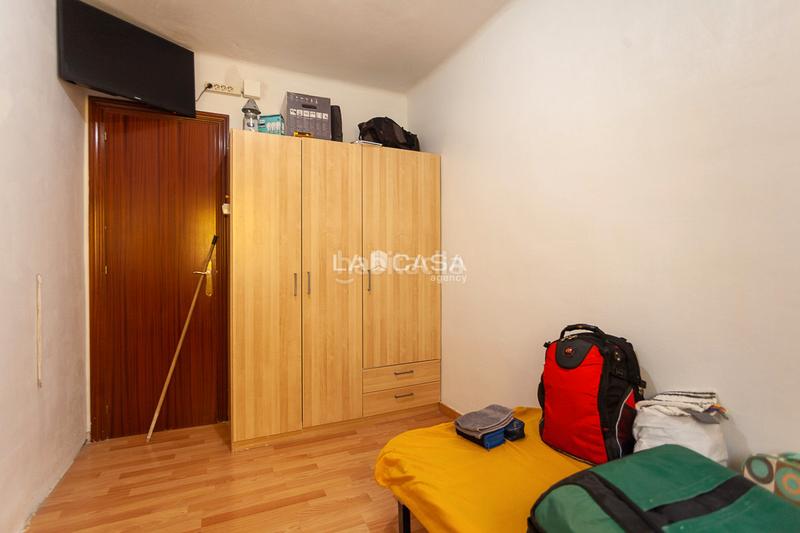 Foto 4f1b4c47-e0be-435e-925a-e9cb3578b05a. Piso en La Florida Hospitalet de Llobregat (L´)