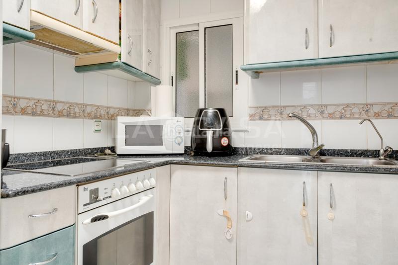 Foto a4fa5904-84f9-43ea-b004-0ad6fada6bd5. Appartamento in Pubilla Cases Hospitalet de Llobregat (L´)