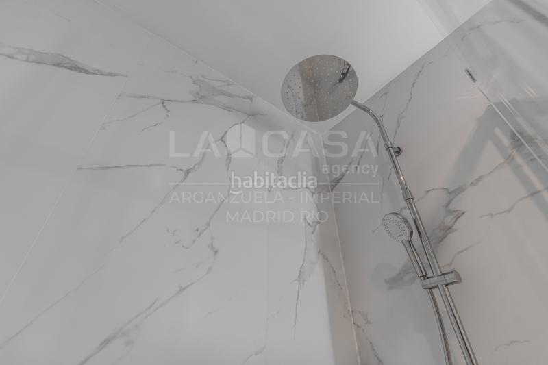 Foto 2e54eb92-1517-4707-ae91-c8abc619da68. Etagenwohnung mit heizung in Nueva España Madrid