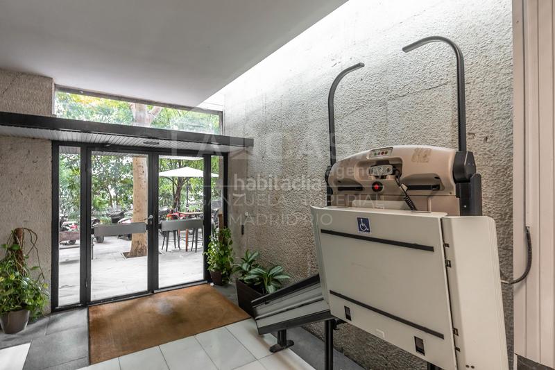 Foto 82129c17-7791-4d2b-8df0-e60d489a1f82. Etagenwohnung mit heizung in Nueva España Madrid