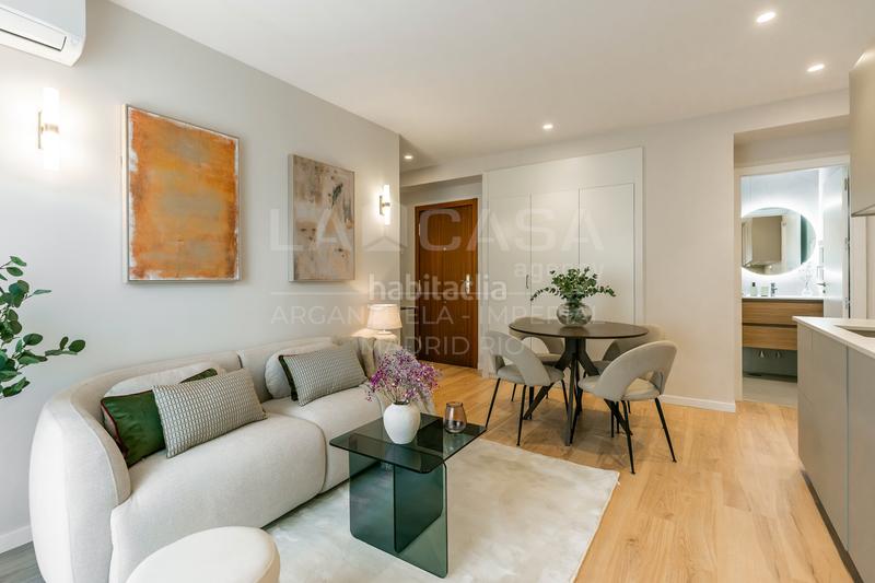 Foto c0c9b636-c4df-404b-8d98-f5e20a6a6097. Etagenwohnung mit heizung in Nueva España Madrid