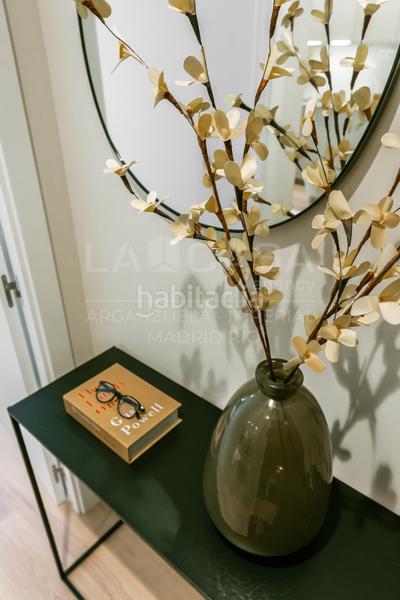 Foto f889fbbd-2538-4895-b361-1c8003085b7a. Etagenwohnung mit heizung in Nueva España Madrid