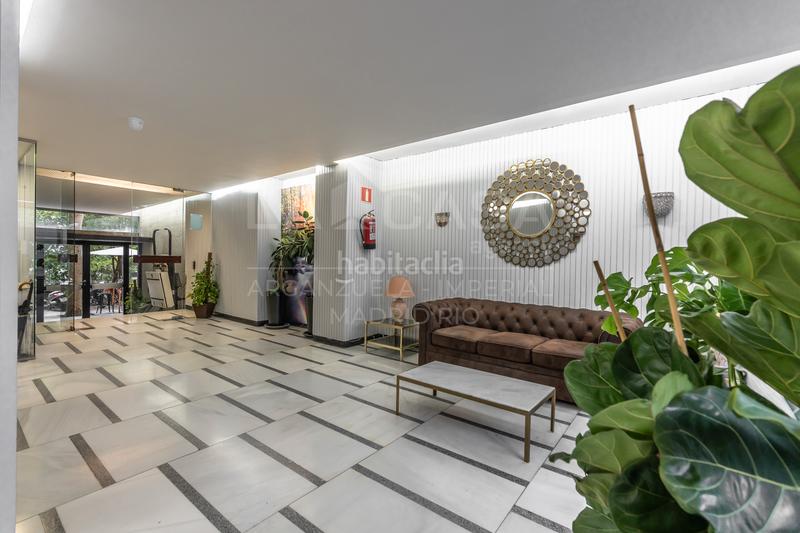 Foto fe584053-9b53-4051-8839-49a564ee57a6. Flat with heating in Nueva España Madrid