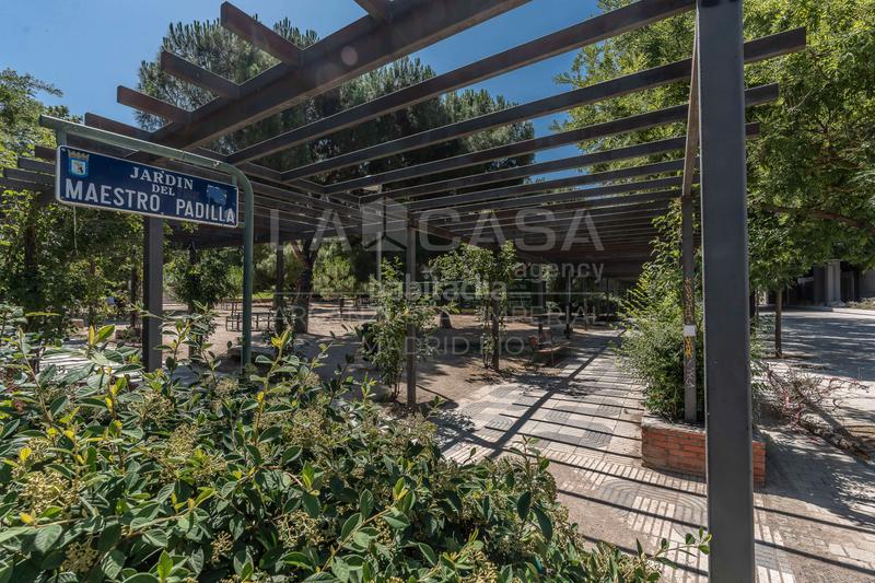 Foto bc4cf1ad-e062-4373-9da7-7d69a86dc632. Appartamento con riscaldamento in Imperial Madrid