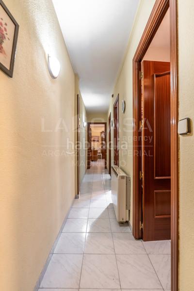 Foto ebae4dba-494a-4ed1-ae3a-b0f79a446b07. Appartamento con riscaldamento in Imperial Madrid
