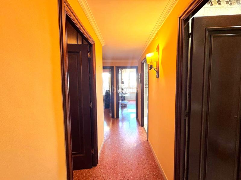 Foto 45001e8d-eead-4ac9-a897-2983f34ad2fb. Flat with heating parking in Barri de les Corts Barcelona