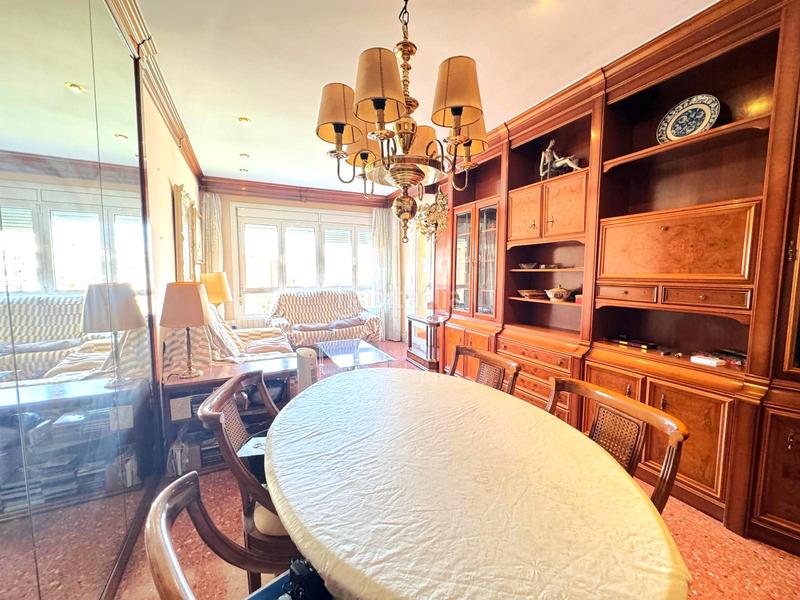 Foto e387bbd5-8cd0-44d9-abc8-185640679749. Flat with heating parking in Barri de les Corts Barcelona