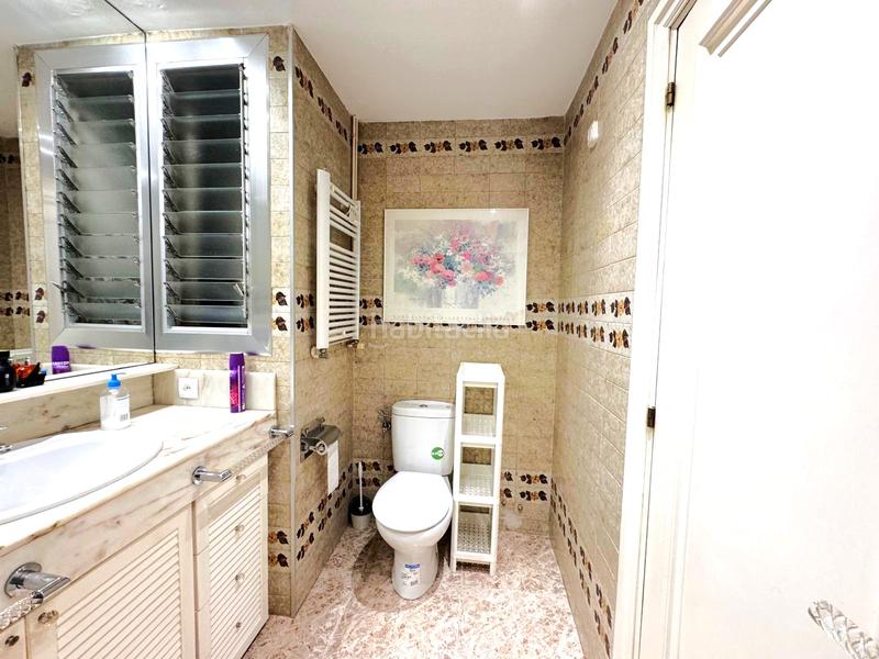 Foto f9f08147-0aa2-44a2-a6d7-6dd497598ada. Flat with heating parking in Barri de les Corts Barcelona