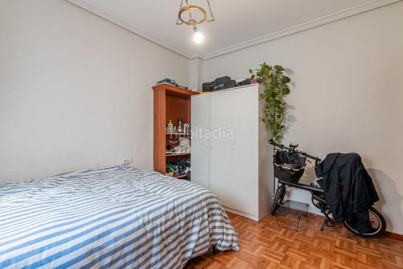 Foto bae26bff-58fb-4028-922b-11cd93bbedc8. Flat with heating in Comillas Madrid