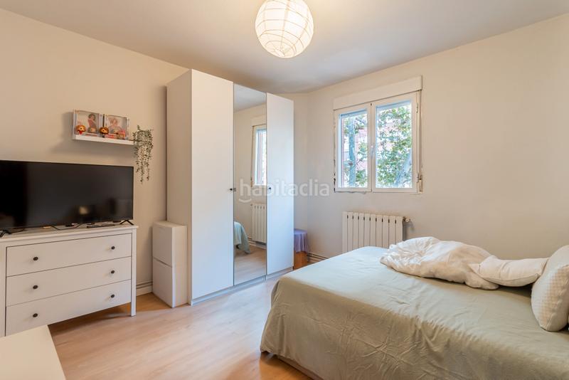 Foto c8e43342-fc9f-4ca0-8d18-88389efe0b8c. Flat with heating in Comillas Madrid