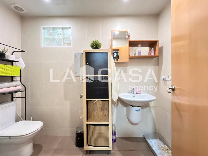 Foto 42864cae-c9f2-4846-83c1-3d056f42e58e. Ground floor with heating in Porta Barcelona