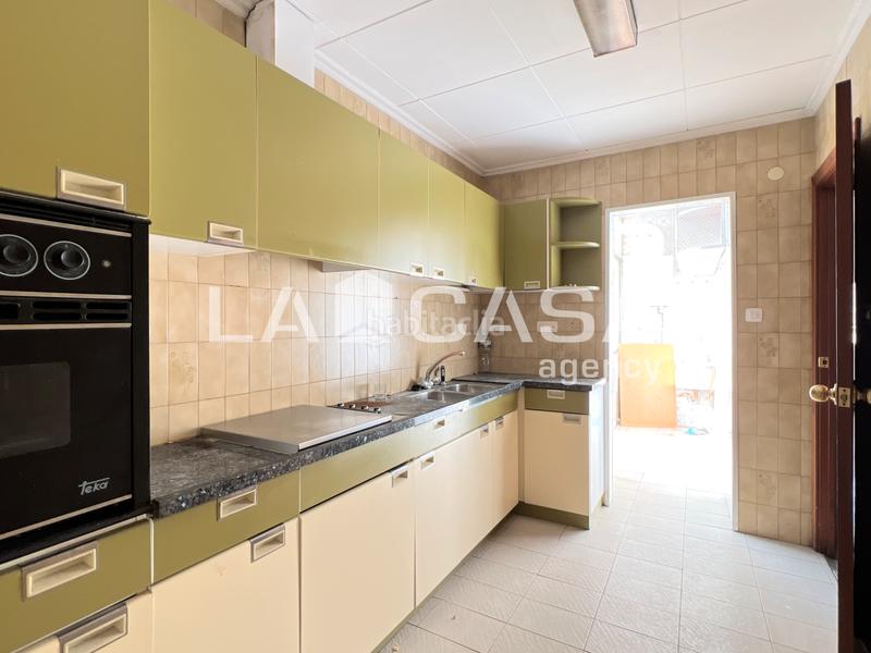 Foto 6c0b76ea-78a6-48c2-ba32-2f1f42f11c09. Attique dans Prosperitat Barcelona