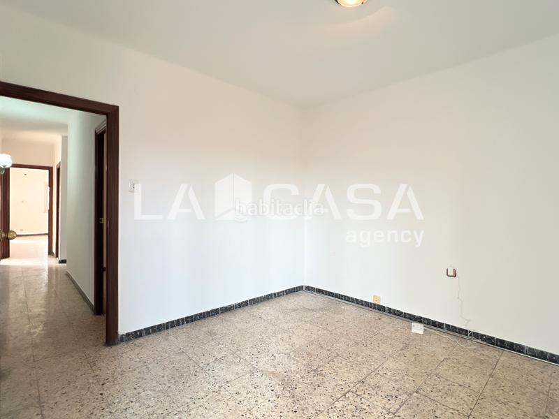 Foto 32ca703e-0570-4536-b983-3316f154d011. Dachwohnung in Prosperitat Barcelona