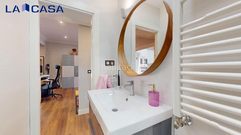 Foto aa442770-681c-4373-bbb8-18192856feaf. Piso en San Pedro de Deusto - La Ribera Bilbao