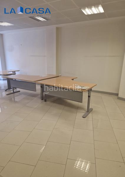 Foto 45a2d2a6-bd63-4945-8ba8-ee7108fcf8fd. Locale commerciale in Zorrotza Bilbao