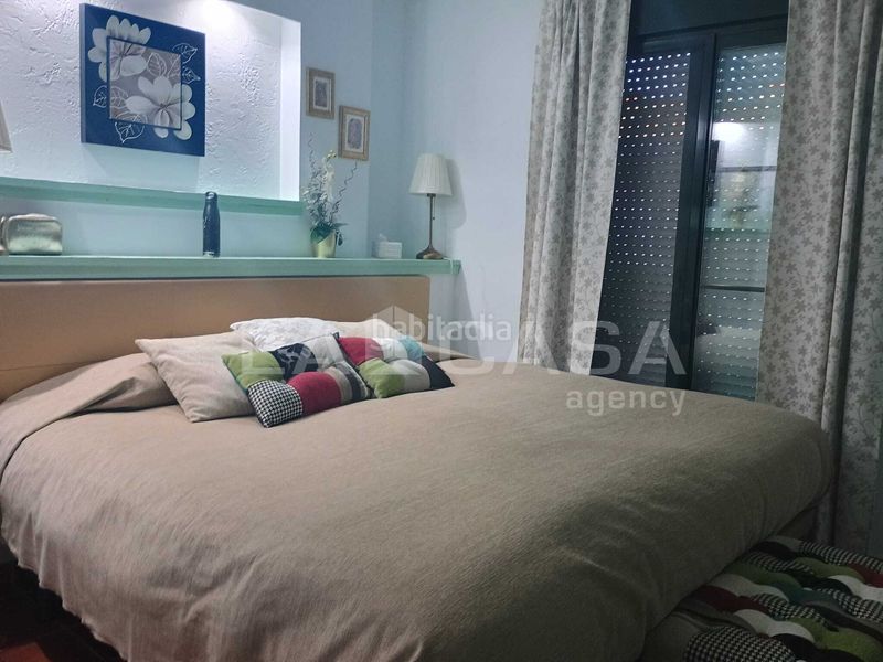 Foto 8a067f67-9e05-412c-8431-d734e49a762e. Casa adossada amb aparcament a Bajadilla - Fuente Nueva Algeciras