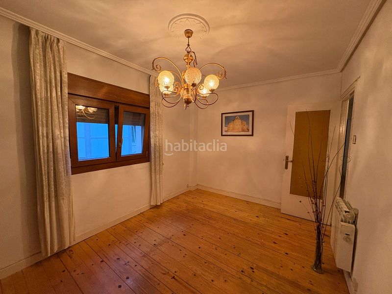 Foto c8dd9a79-35a6-4e7d-aee1-76757ea47ee4. Piso en Barrio de Uribarri Bilbao