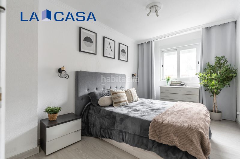 Foto 0e456b00-8e60-4475-830a-d8f3f9e60361. Piso en Zofío Madrid