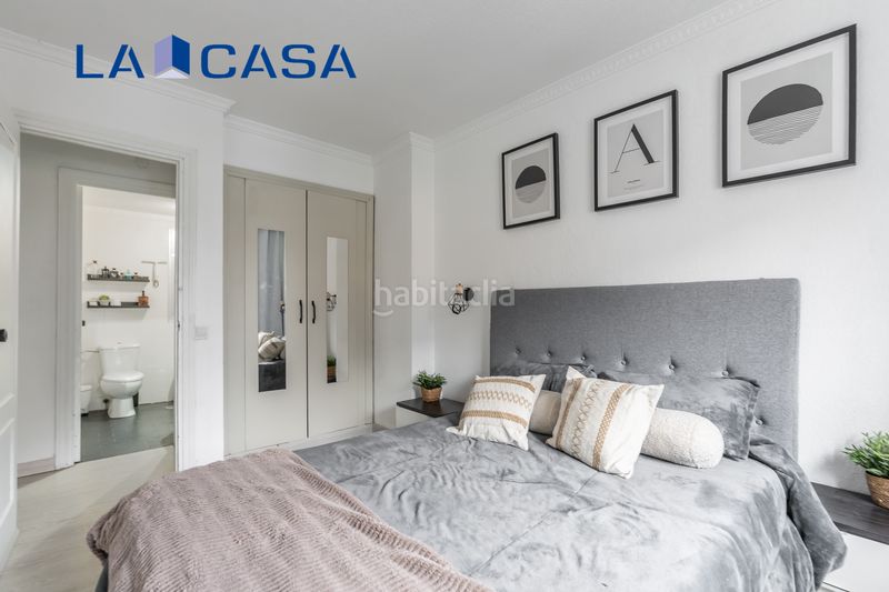 Foto 5cf7ba5e-b351-4608-853d-20de4a5ccd7c. Piso en Zofío Madrid