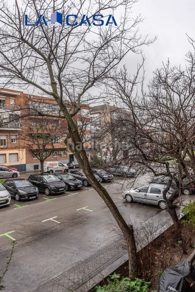 Foto 60a9a940-3a38-474f-835c-9980c684038e. Piso en Zofío Madrid