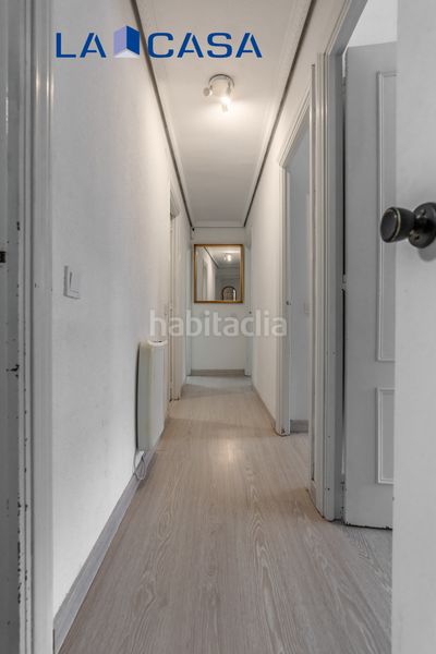 Foto a6d74392-c685-49c7-84e1-9d990de83544. Piso en Zofío Madrid