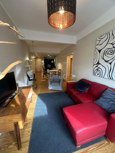 Foto 0ce38a23-d381-43d9-ac51-703c14c0883b. Pis amb calefacció a Abandoibarra - Guggenheim Bilbao