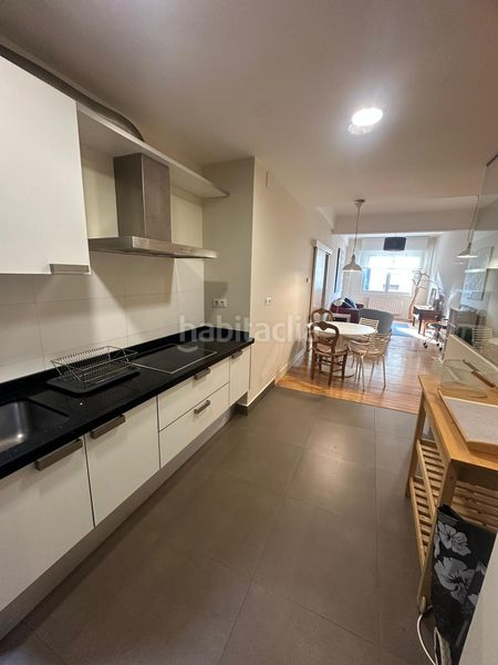 Foto 5968d746-5acb-4c22-a45f-060a264e619d. Pis amb calefacció a Abandoibarra - Guggenheim Bilbao