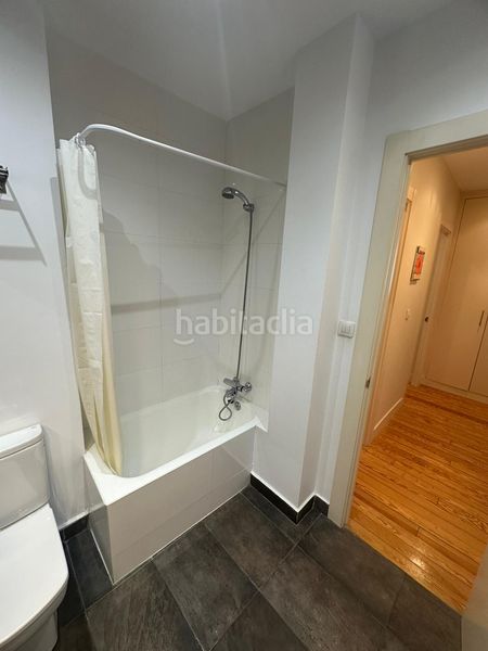 Foto de728258-6855-4f35-864b-53bc42c2a1f4. Pis amb calefacció a Abandoibarra - Guggenheim Bilbao