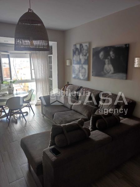 Foto 1a024fd1-2d31-4ccb-bd65-956d2e4cbc81. Pis amb aparcament a Casco Antiguo Algeciras