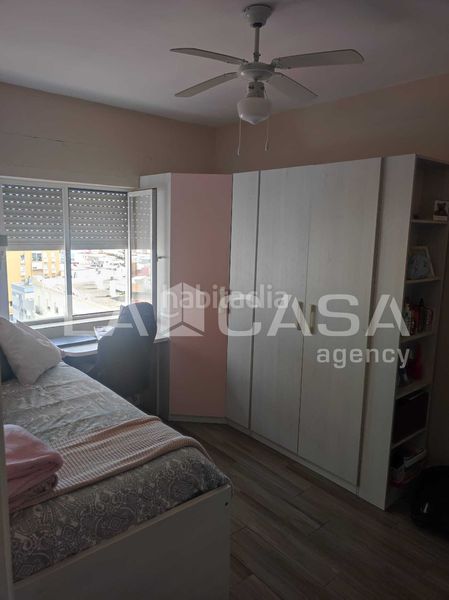 Foto 22a23dde-97bc-4d4b-9d96-8c34c35ab0ba. Pis amb aparcament a Casco Antiguo Algeciras