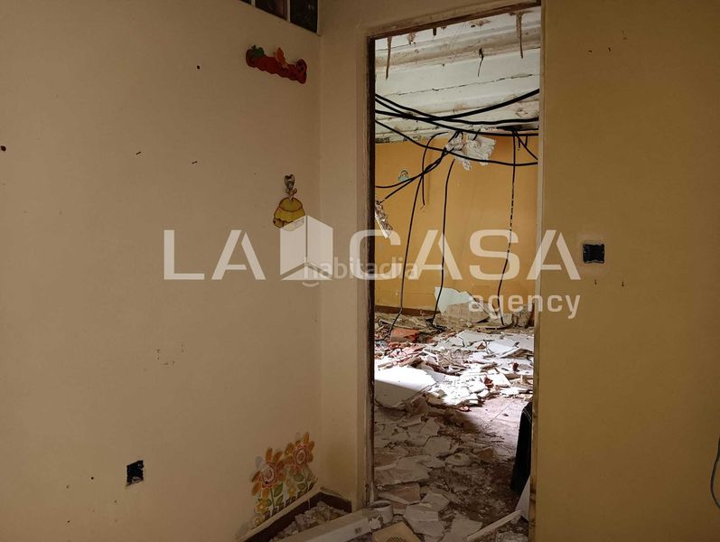 Foto 3a95155b-8ece-418a-ad95-dbc92667f838. Casa amb aparcament a Pescadores - Saladillo Algeciras