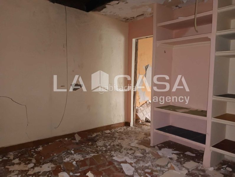 Foto 89c58609-9fe9-458f-9ccd-224fa5c41a7c. Casa amb aparcament a Pescadores - Saladillo Algeciras