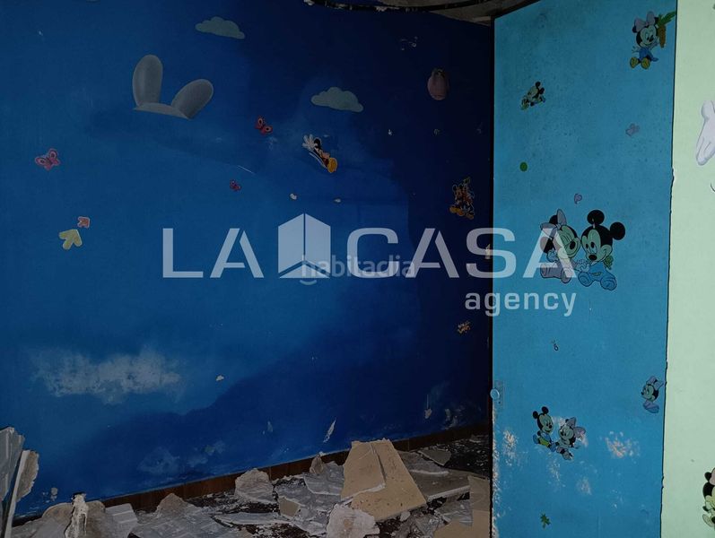 Foto f3cd336e-e6f6-40d5-8184-d23cf49f1ecd. Casa amb aparcament a Pescadores - Saladillo Algeciras