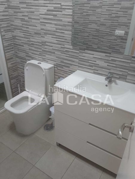 Foto 1312a6e7-38ed-4620-b0ca-d87029ce879b. Casa amb aparcament a Pescadores - Saladillo Algeciras