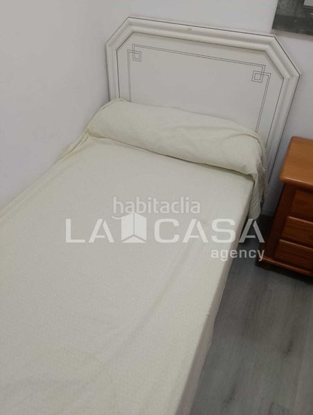Foto f7226314-586d-44d3-a75b-dd09a38e77cb. Casa amb aparcament a Pescadores - Saladillo Algeciras